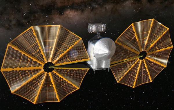 آرایه های خورشیدی فضاپیمای لوسی ناسا کامل باز نشده است