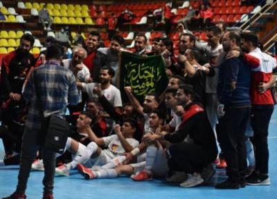 در یک لیگ سخت قهرمان شدیم، قهرمانی را به مردم اصفهان تقدیم می کنم