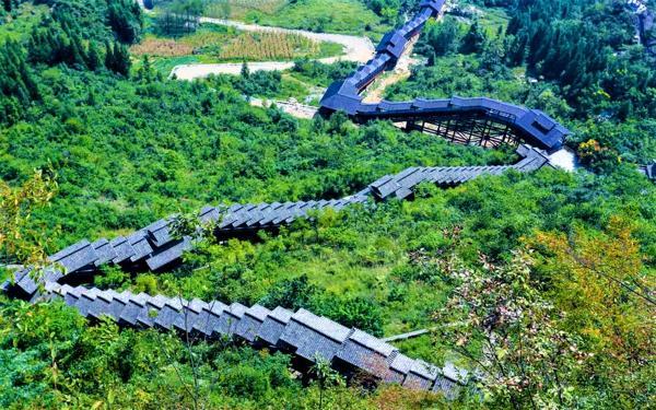 طولانی ترین پله برقی دنیا در چین